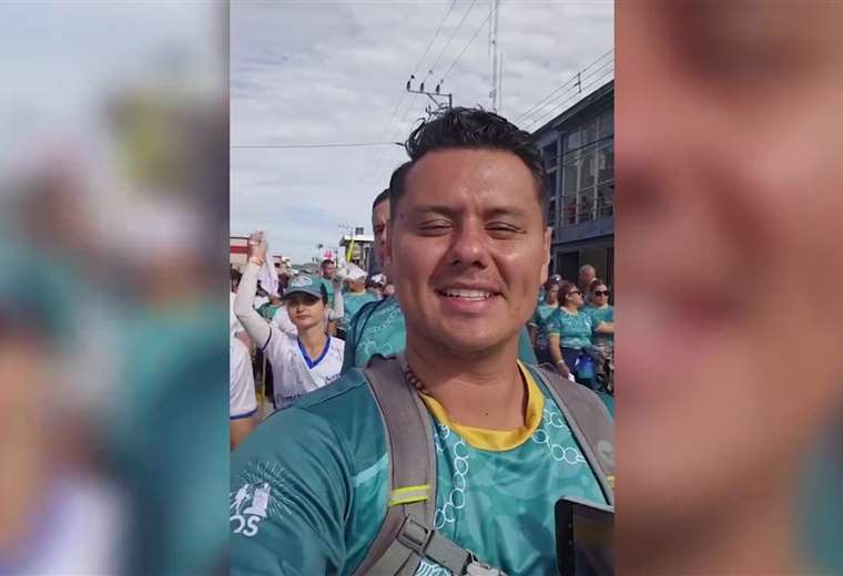 «Es un acto de gratitud»: Johnny López culmina la peregrinación de 120 km a la basílica

 – Reporte Tico
