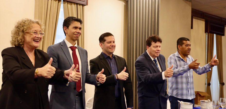 Pin eligió candidatos para suplentes: Wálter Muñoz busca una tercera parte como la Legislatura

 – Reporte Tico