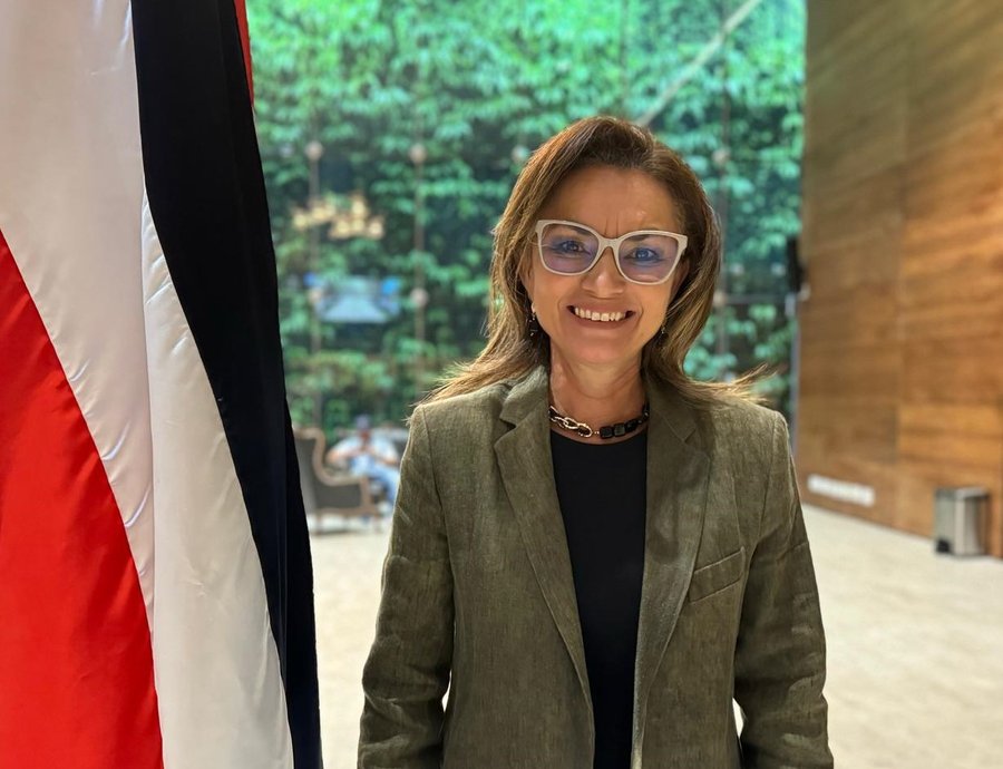 Kattia Cambronero critica «Peak to Machismo» en PLP

 – Reporte Tico