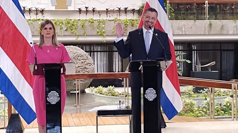 Laura Fernández: Rodrigo Chaves sería la ministra de la oficina presidencial

 – Reporte Tico