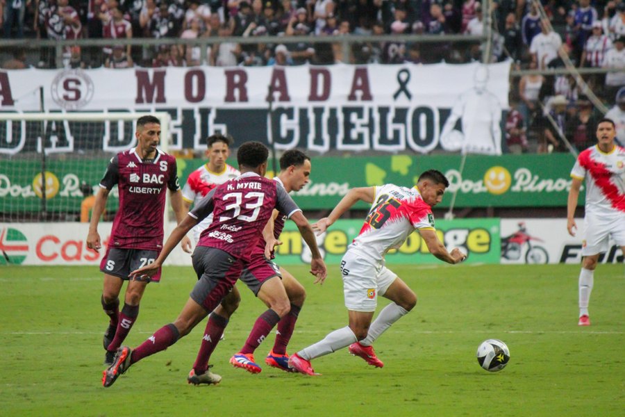 La multa fuerte que golpea a Saprissa: ¿Qué fue la morada?

 – Reporte Tico