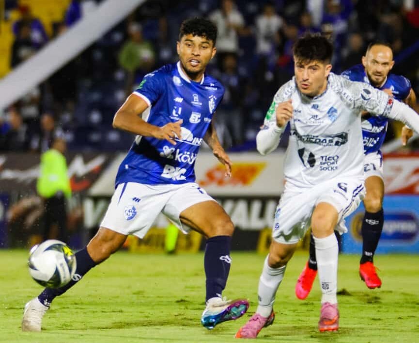 (Video) Cartaginés y Pérez Zeledón tuvieron todo para enviar, pero Alajuelense es un líder

 – Reporte Tico