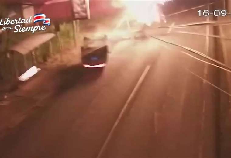 Entonces la colisión en paquete contra Post en Heredia en Heredia pasó

 – Reporte Tico