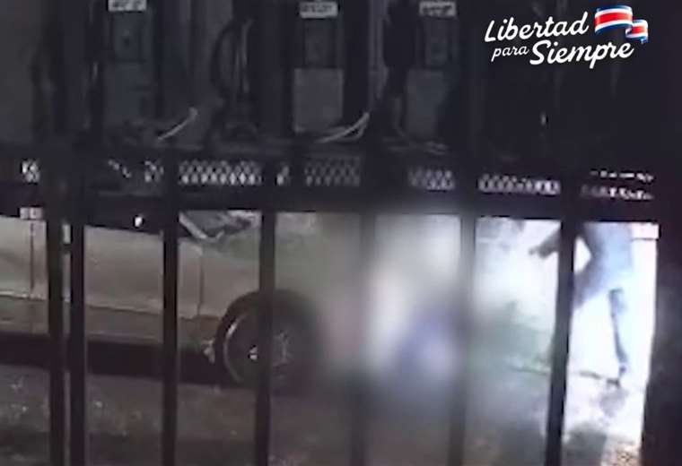 Cámara conquistó un asesinato bala en Alajuelita: las víctimas recibieron 15 tiros

 – Reporte Tico