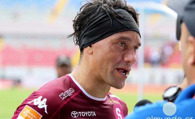 Christian Bolaños ataca a Fedef fútbol Liderazgo durante Qatar 2022

 – Reporte Tico