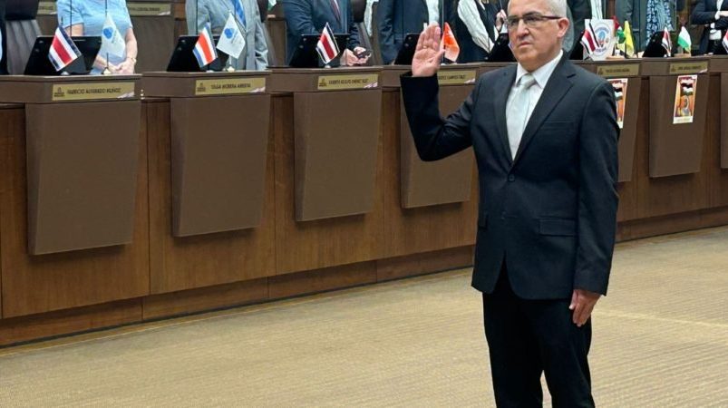 Rafael Segura Jur como sheriff en la tercera división: mantendrá la posición de Jesús Ramiez

 – Reporte Tico