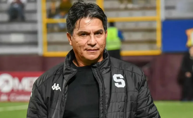 Técnico del Saprissa asume el golpe del clásico: “Alajuelense nos superó”

 – Reporte Tico