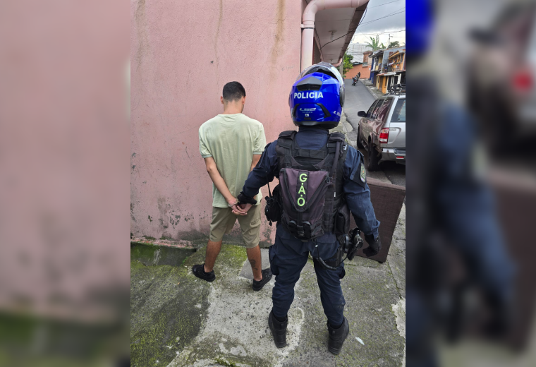 Te detienes en Hatillo para asumir Kevin Kirby

 – Reporte Tico