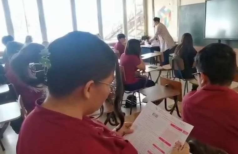 Más de 4,000 estudiantes de secundaria comienzan a tomar pruebas estandarizadas a nivel estatal
 – Reporte Tico