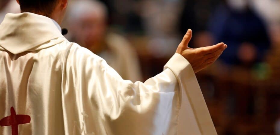 La Iglesia Católica publica una guía de advertencias electorales

 – Reporte Tico