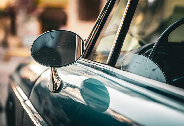 Coches clásicos saldrán a las calles en homenaje a la Abolición del Ejército

 – Reporte Tico