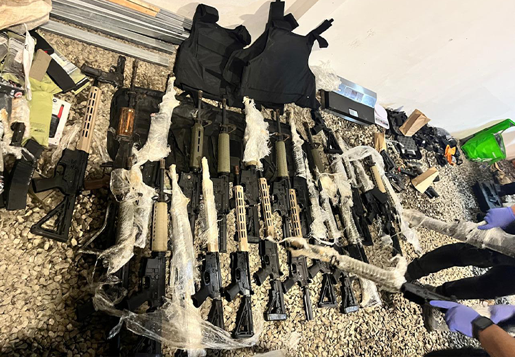 Imponen prisión preventiva de un año a sospechosos de formar parte del cartel del Caribe Sur

 – Reporte Tico