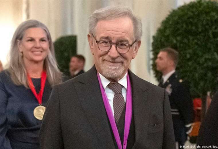 Steven Spielberg regresa cinematográficamente al mundo de los ovnis y el misterio

 – Reporte Tico