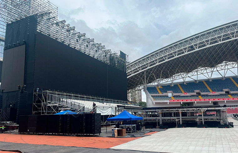 Concierto que mueve fronteras: más de 1.800 personas viajaron por tierra a Costa Rica para ver a Bad Bunny

 – Reporte Tico