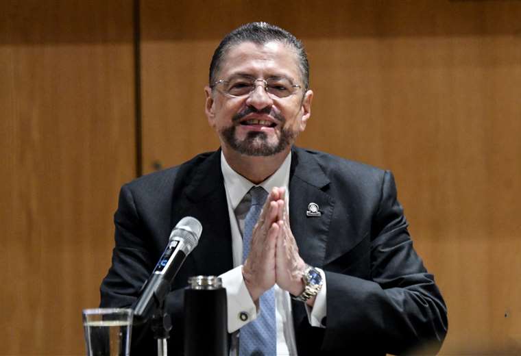 El pleno vuelve a defender la inmunidad de Rodrigo Chaves

 – Reporte Tico