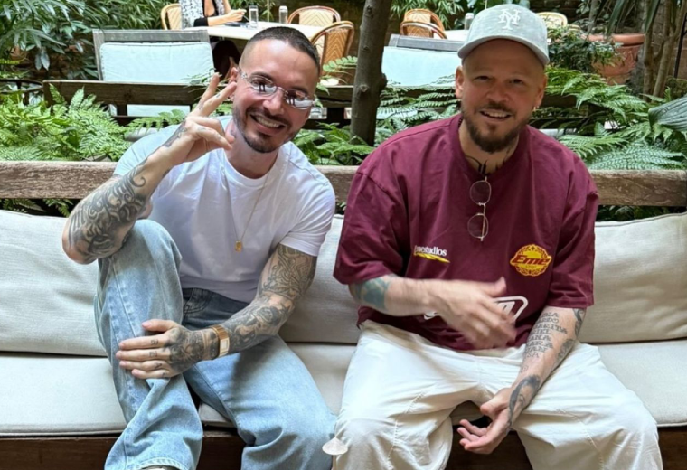 “El tiempo siempre es el adecuado”: ​​J Balvin confirma reconciliación con Residente

 – Reporte Tico