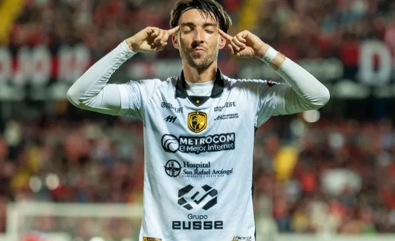 José Saturnino Cardozo vio en Mauricio Villalobos lo que Vladimir Quesada no vio

 – Reporte Tico