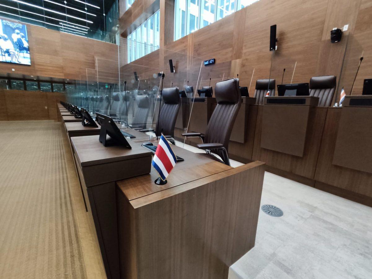 Dos diputados quieren llegar al parlamento por tercera vez; 7 más aspiran a hacerlo por segunda vez

 – Reporte Tico