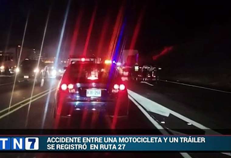 Accidente en Ruta 27: Motociclista muere tras chocar con tráiler

 – Reporte Tico