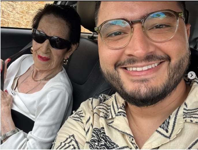 Periodistas de  lamentan la pérdida de seres queridos durante este fin y comienzo de año

 – Reporte Tico