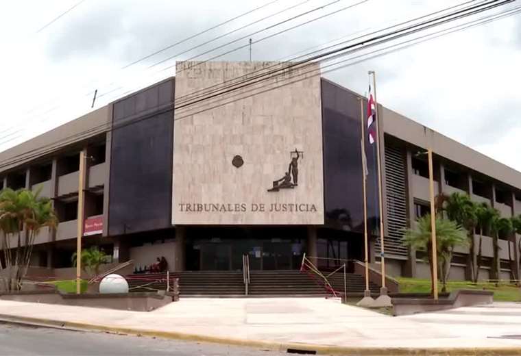 Liberan a padrastro sospechoso de violar y embarazar a niña en Guácimo: ¿qué dicen PANI y eurodiputado?

 – Reporte Tico