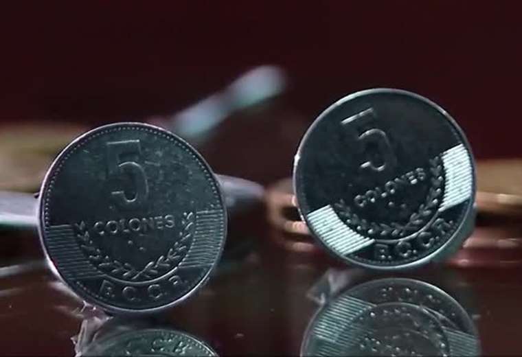 El fin de la moneda ₡5 impactará las tarifas de autobuses a partir de julio

 – Reporte Tico