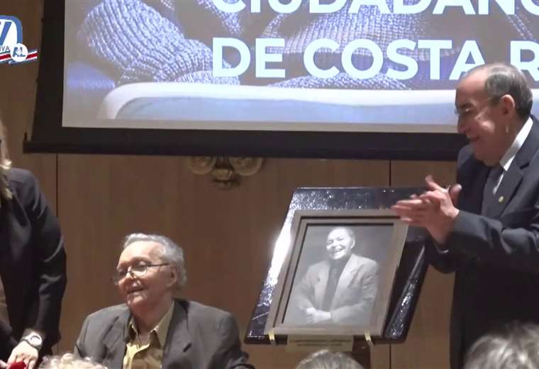 “Fue un faro para muchos de nosotros”: así recuerdan los actores ticos a Lucho Barahona

 – Reporte Tico