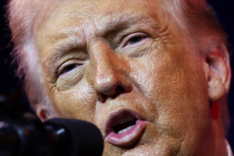 Trump anuncia que Venezuela enviará 50 millones de barriles a EE.UU.

 – Reporte Tico