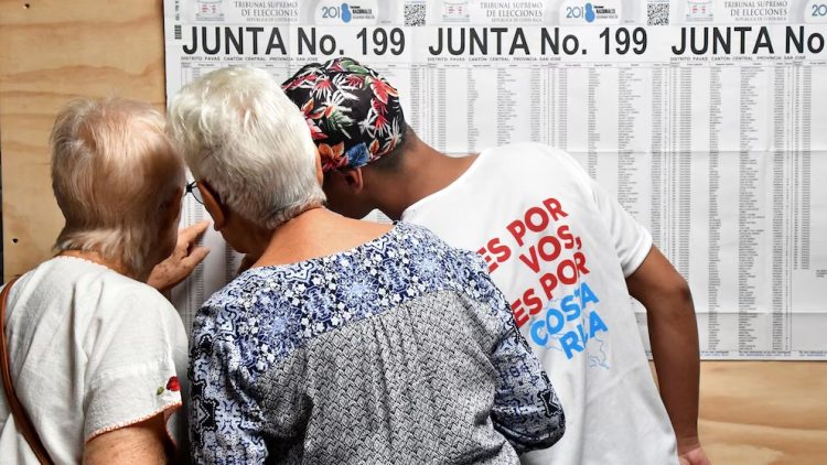 Un censo que envejece: más de 600.000 adultos inscritos en el censo electoral tienen más de 65 años

 – Reporte Tico