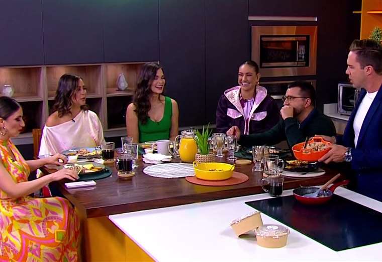 Video: Ítalo Marenco cumple promesa a sus compañeros del ‘Buen Día’

 – Reporte Tico