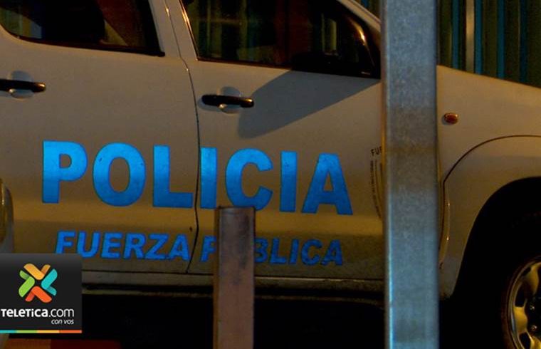 Hombre asesinado a tiros frente a un amigo en Limón

 – Reporte Tico