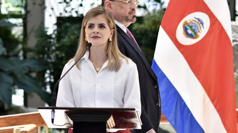 La presidenta electa Laura Fernández renuncia a su propiedad en Mideplan

 – Reporte Tico