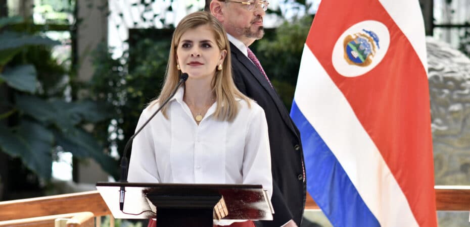 La presidenta electa Laura Fernández renuncia a su propiedad en Mideplan

 – Reporte Tico