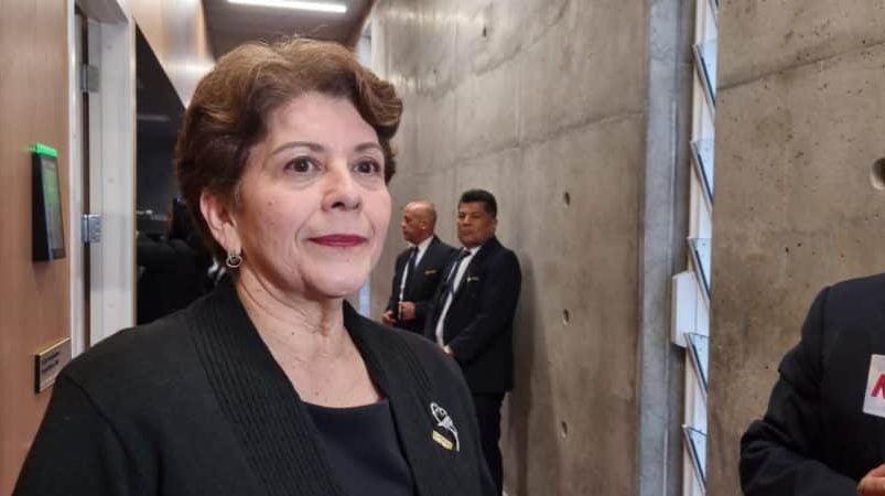 Inspector denuncia «presiones innecesarias y excesivas» del presidente

 – Reporte Tico