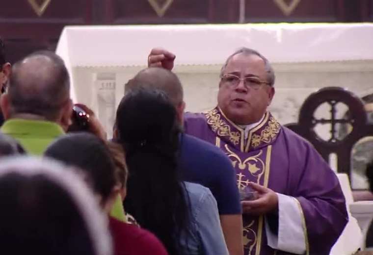 Este miércoles comienza la Cuaresma: La Iglesia Católica celebra la Misa por las Cenizas

 – Reporte Tico