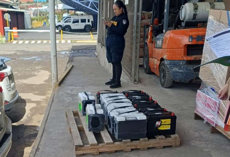 Municipio de Cartago dona £25 millones en repuestos para patrullajes de las Fuerzas Armadas Públicas

 – Reporte Tico