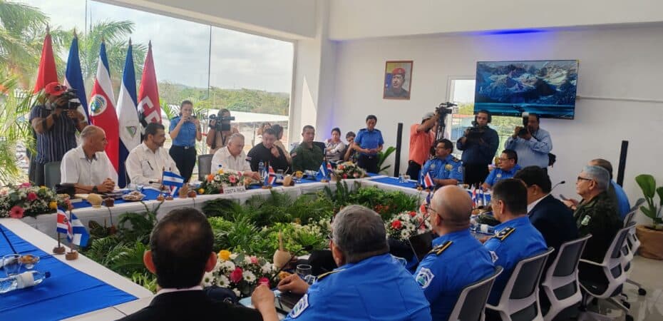 Costa Rica y Nicaragua reforzarán seguridad contra coligalleros

 – Reporte Tico