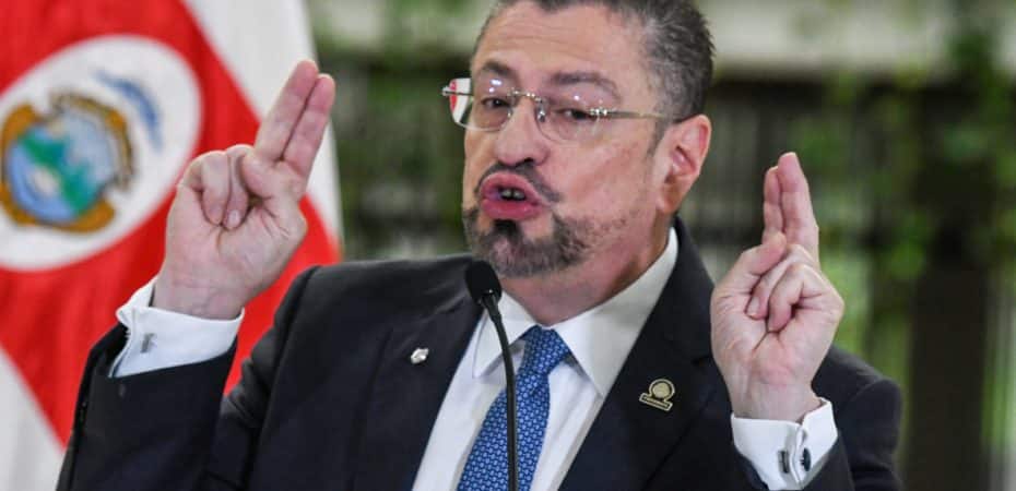 Los 13 vetos de Rodrigo Chaves: 5 fueron resellados, 2 archivados y 6 aún sin resolver

 – Reporte Tico