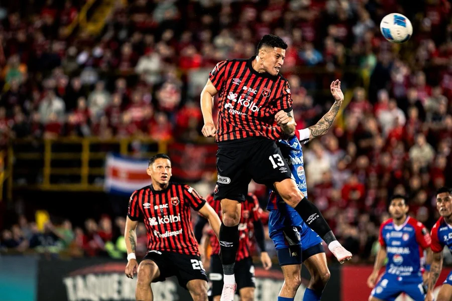 Alajuelense pierde ficha importante ante Los Ángeles FC

 – Reporte Tico