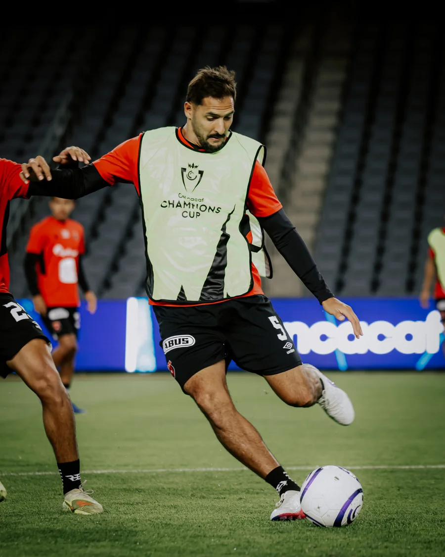 Celso Borges explica por qué Alajuelense podría sorprender en Los Ángeles

 – Reporte Tico