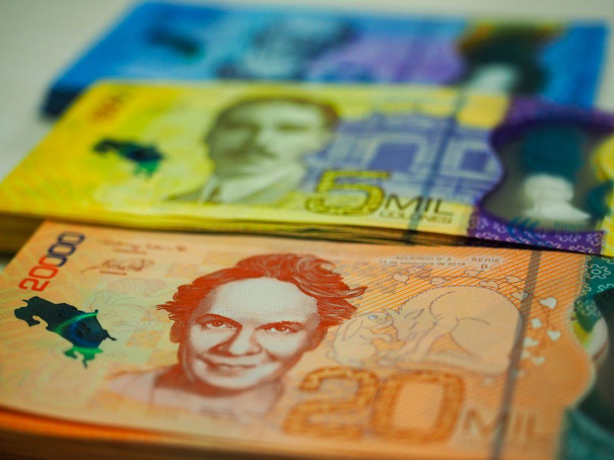 CCSS se pronuncia en contra del plan de aumento de pensiones para personas con mayores salarios, propuesto por Ada Acuña

 – Reporte Tico