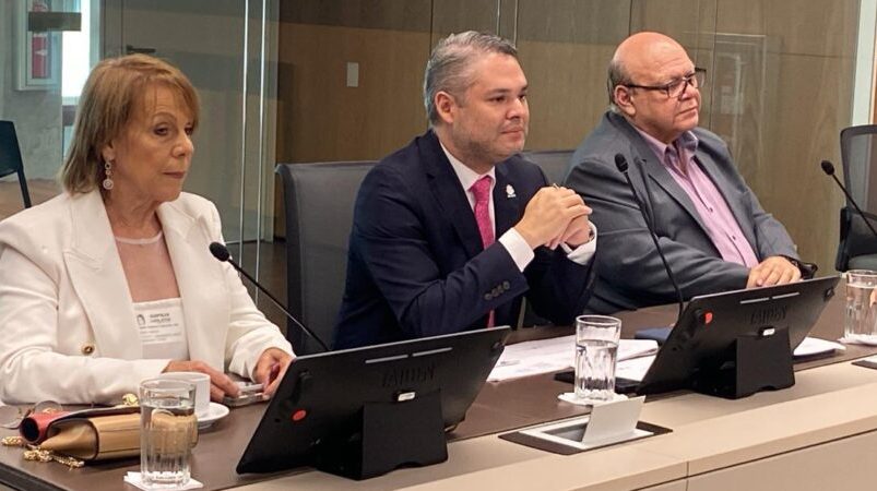 El director del Teatro Nacional advierte de la corresponsabilidad de la compañía y Patrimonio en proyectos de restauración

 – Reporte Tico