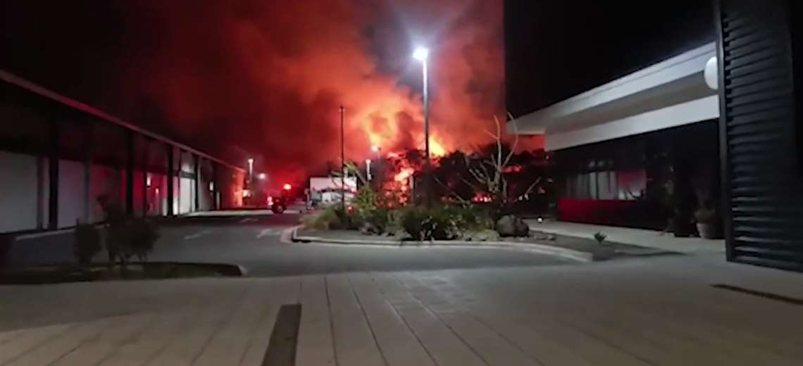 Un día antes del incendio de Santa Ana, Llama Azul publicó en las redes: “Reiteramos nuestro compromiso con la seguridad”.

 – Reporte Tico