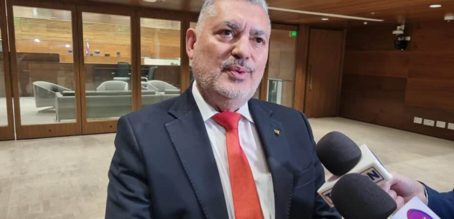 José Miguel Villalobos quiere convertirse en presidente de la Asamblea Legislativa tras su primer año de gestión

 – Reporte Tico