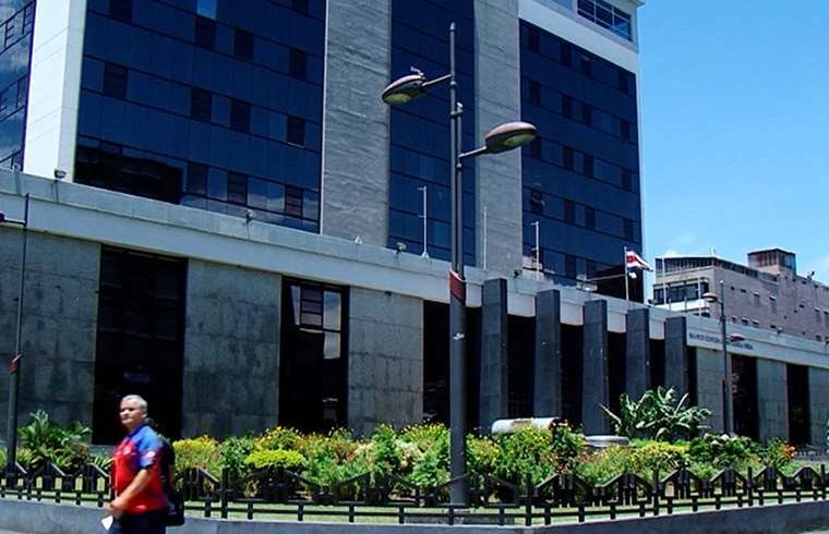 Central mantiene TPM en 3,25% pese a pedidos de exportadores

 – Reporte Tico