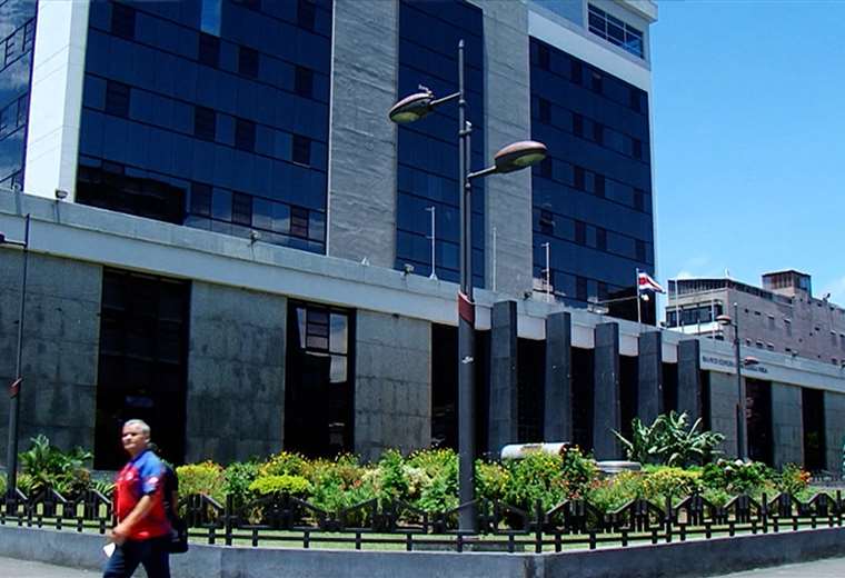 Central mantiene TPM en 3,25% pese a pedidos de exportadores

 – Reporte Tico