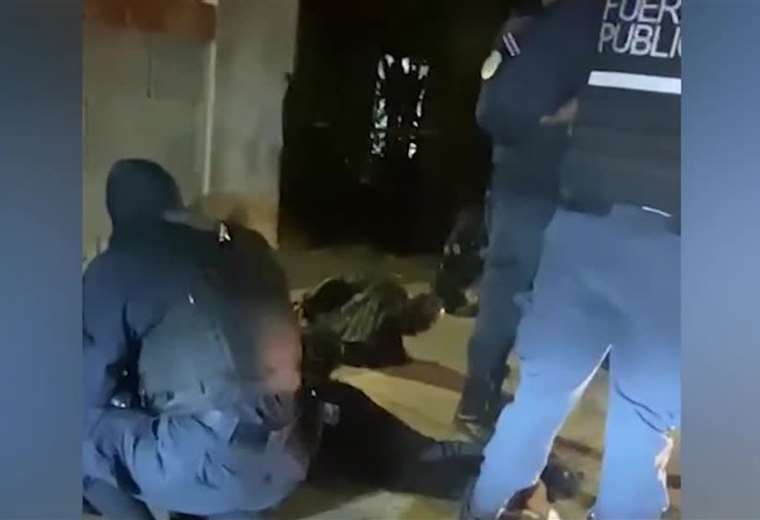 Presuntos sicarios detenidos en Curridabat cometieron siete intentos de asesinato en una semana

 – Reporte Tico