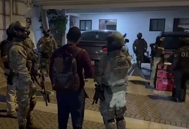 Un grupo desarticulado en Heredia agredió a la familia de un legislador

 – Reporte Tico