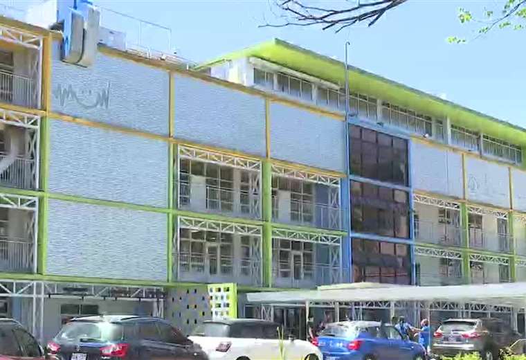 Los hospitales necesitarán hasta dos semanas para ponerse al día con las operaciones suspendidas por la huelga

 – Reporte Tico