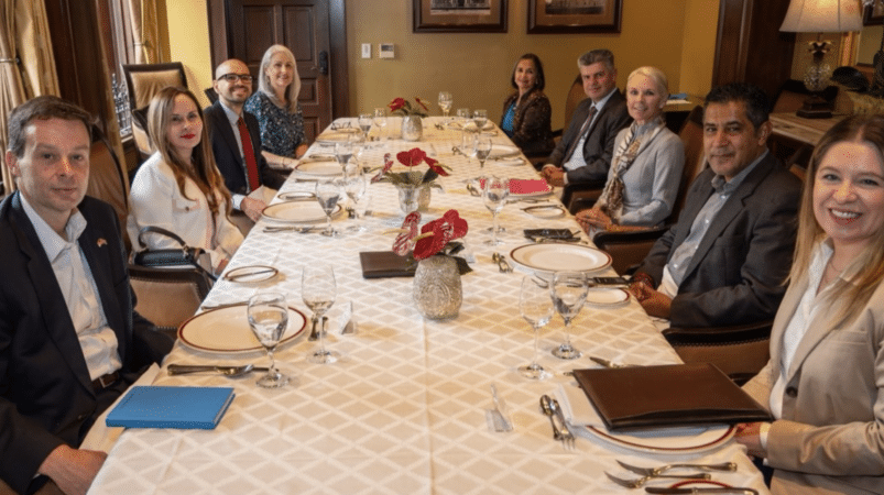 Embajador de Estados Unidos Frente Amplio-  CR

 – Reporte Tico